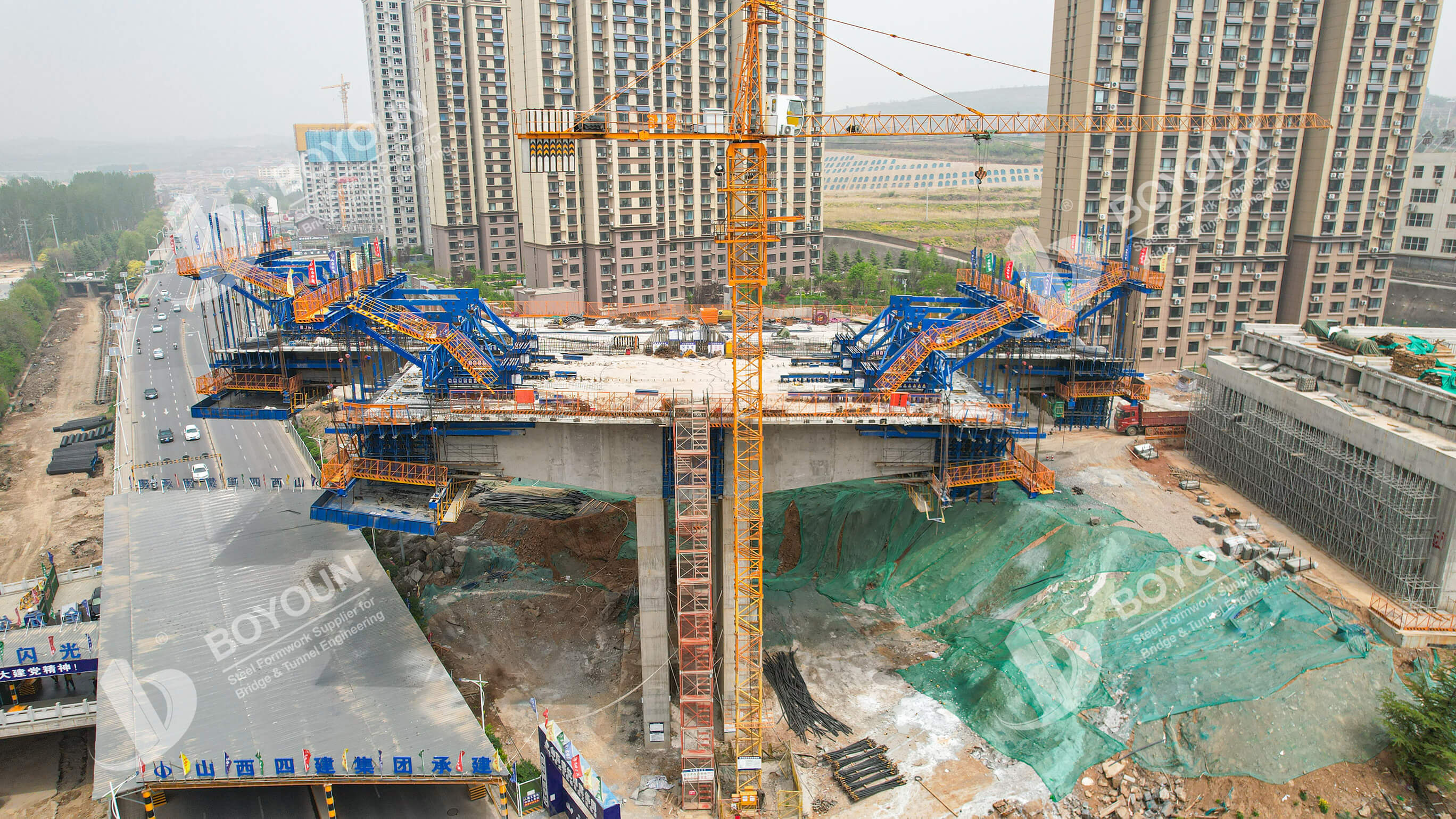 Kunlun pont Cantilever forme projet voyageur