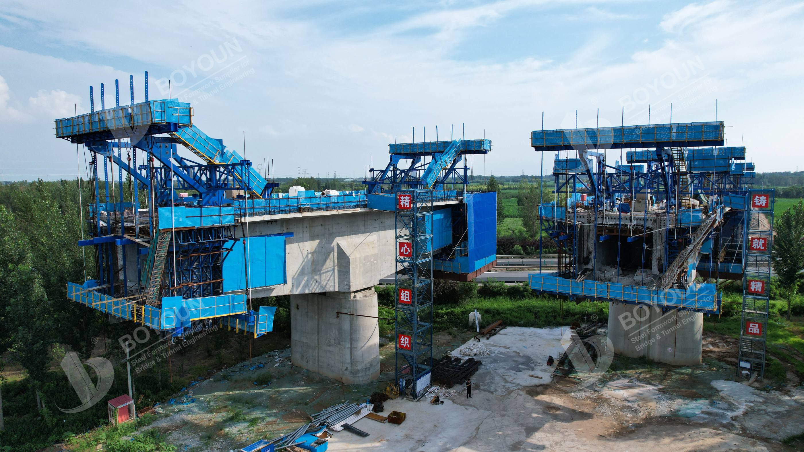 Pont spécial de la ligne de roulement dynamique à travers l’autoroute Huanghua-Shijiazhuang