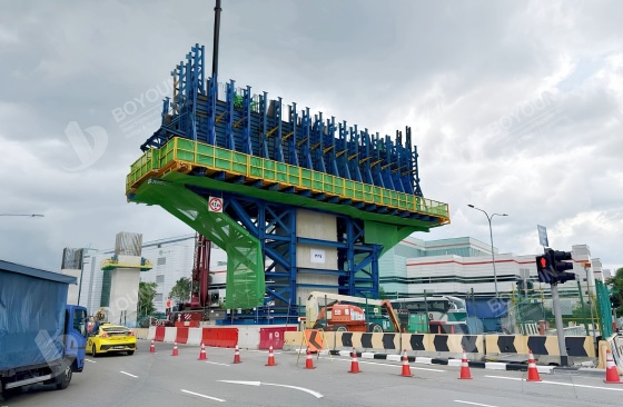 Technologie de Construction préfabriquée de colonne de jetée de pont et poutre de couverture de pont élevé